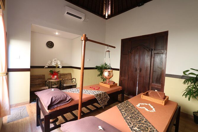 2-Hours Bali Relaxing Massage Package - Royal Orchid Spa in Nusa Dua: the “calm first” setup