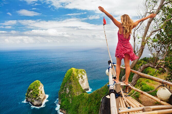 All Inclusive Nusa Penida Private Tour - Getting There From Ubud: Early Pickup and Fast-Boat Transfer
