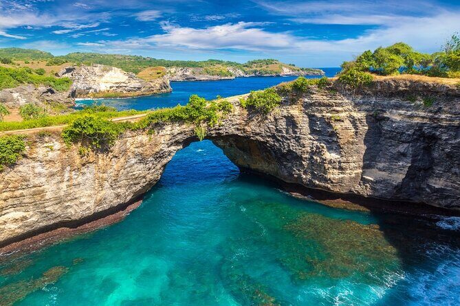 All Inclusive Nusa Penida Tour Package - Getting There Smoothly: Pickup, A/C, and Fast-Boat Return