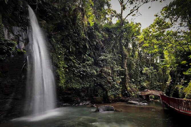 All-Inclusive Ubud's Wonder Day Tour - Kanto Lampo Waterfall: Tiered Rocks and Strong Photo Energy