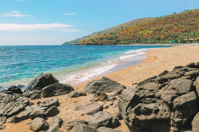 Amed Bali Snorkelling: Japanese Shipwreck & Vienna Beach Tour - Stop 2: Pantai Amed and the Japanese Shipwreck Point