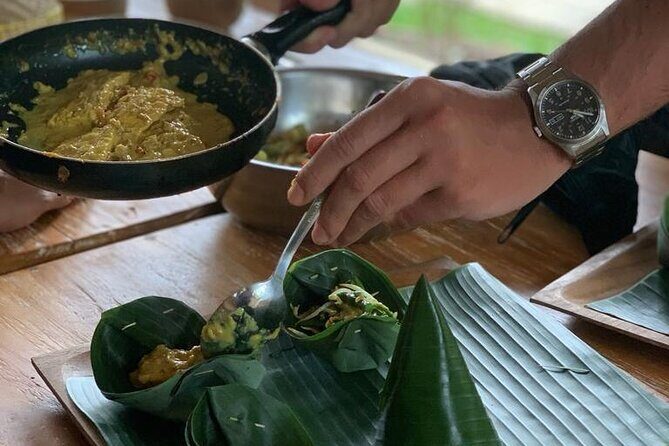 Authentic Balinese Cooking Class with Jewelry Making Class - Transport, timing, and what an 8-hour schedule means for you