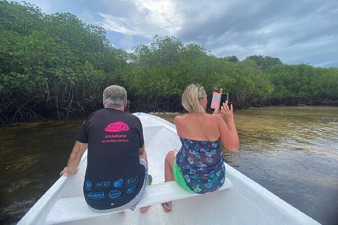 Bali 2 Days and 1 Nights of Nusa Penida and Lembongan Tour - Guides and Drivers: Friendly, Safe, and On-Time Is the Whole Game