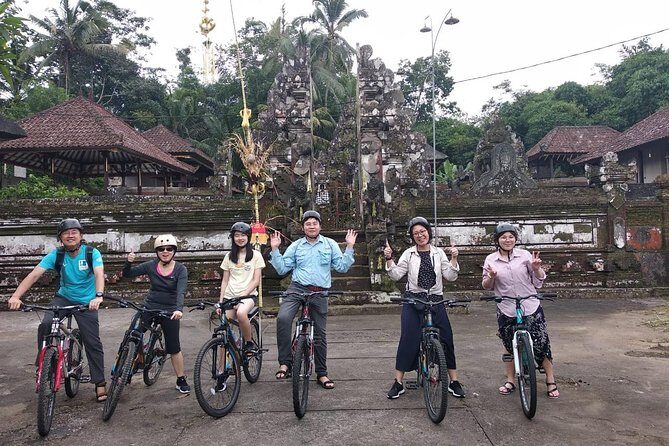 Bali Amazing Cycling Tour - Your day at a glance: timing, group size, and pickup realities