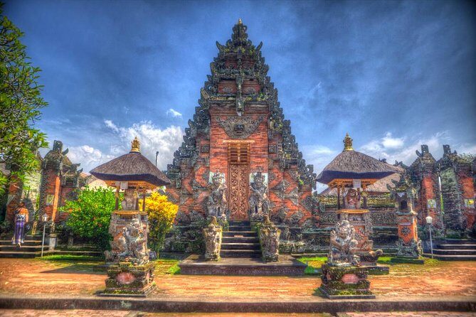 Bali Art Shopping and Culture Tour - Batuan Temple and paintings: your culture reset between craft villages