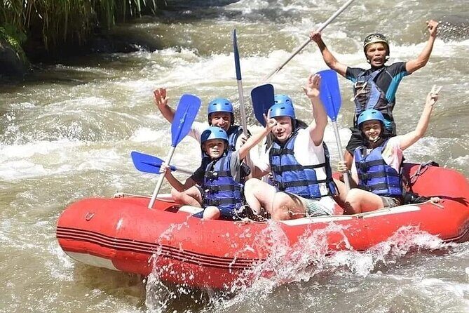 Bali Ayung River Rafting and Bali Spa Packages - The Indonesian buffet lunch: how the meal fits the pacing