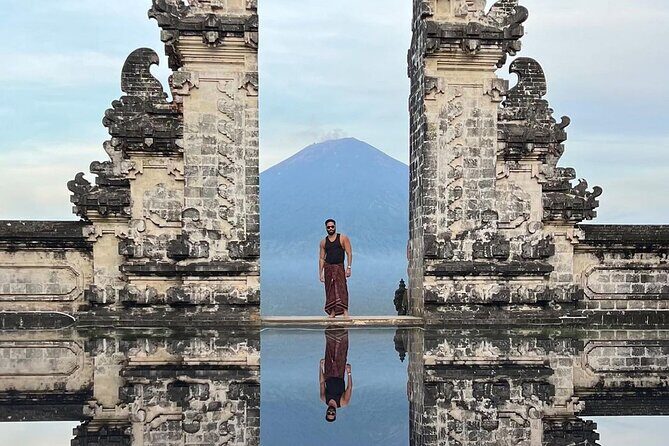 Bali Gate of Heaven Temple, Waterfall, Water Palace & Swing - Key highlights