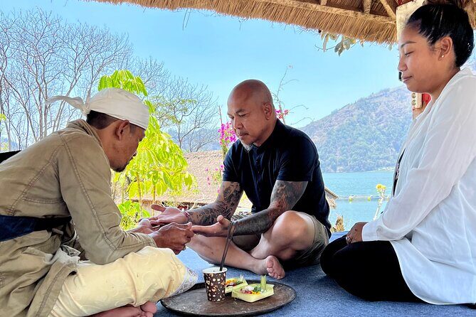 Bali Holy Water Purification and Palm Reading - Time, Transport, and Private-Group Comfort (6:00 am to About 8 Hours)