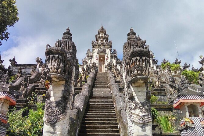 Bali Instagram Tour: The Most Scenic Spots - Stop 3: Ujung Water Palace, Taman Ujung, and Dutch-Era Echoes