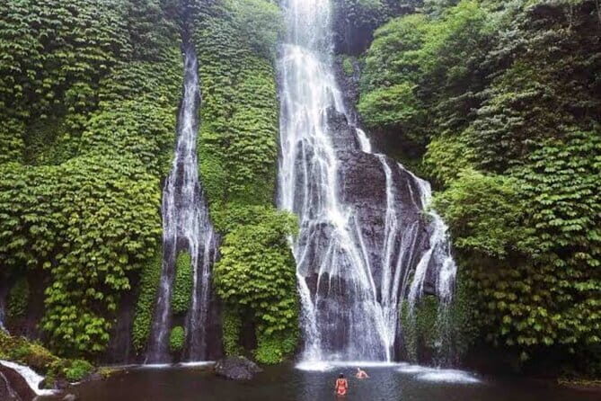 Bali Instagramable Tour: Gates of Heaven Lempuyang - Water Palace - Waterfall - Kanto Lampo waterfall: one hour of water, photos, and swim options