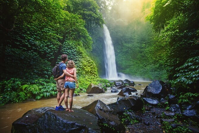 Bali Instagramable Tour: Gates of Heaven Lempuyang - Water Palace - Waterfall - What’s included vs. what you’ll plan yourself