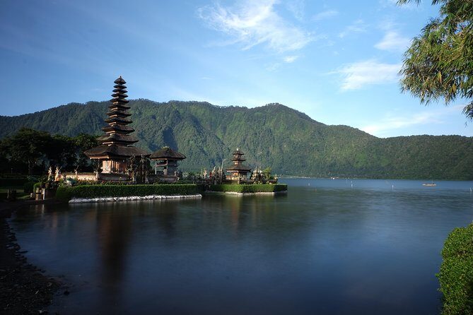 Bali Private Car Charter With English Speaking Driver - Driver quality is the real star: English, care, and calm navigation