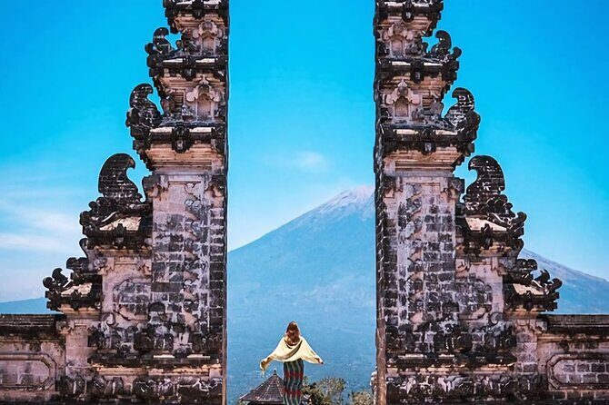 Bali Private Tour: Lempuyang Gate of heaven-Tirta gangga-Tukad Cepung - Tegalalang Rice Terrace: a quick, scenic photo interlude