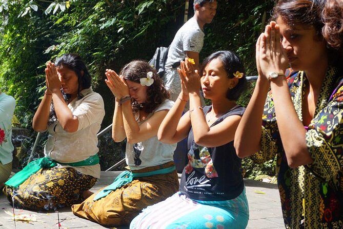 Bali Shaman,Palm Reading,& Spiritual - The palm reading consultation: what you’re paying for