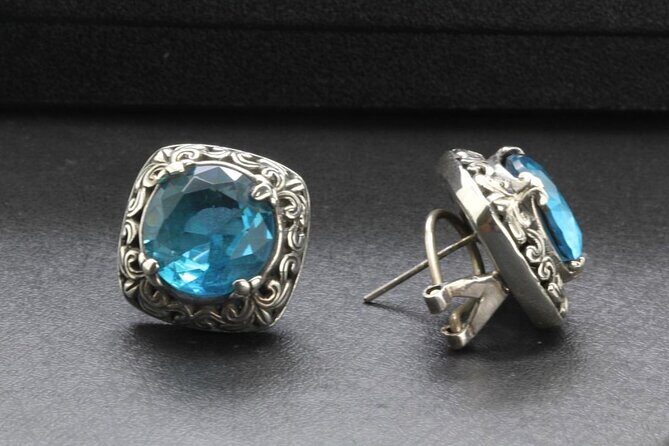 Bali - Silver Jewelry Making Class - Your Bench Time: Designing, Shaping, and Finishing Your 10 Grams