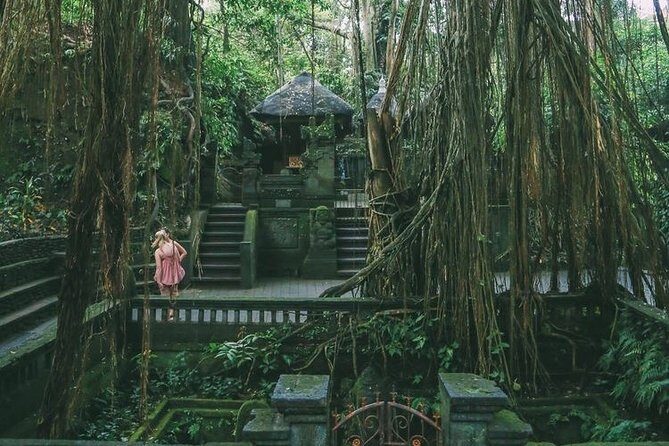 Bali Sunset: Uluwatu Temple - Kecak Dance- Jimbaran Bay - FAQ