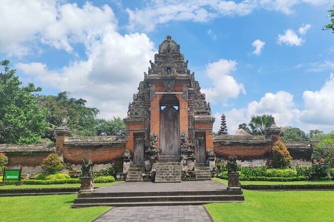 Bali Swing Packages and Tanah Lot Temple Sunset Tour - A full Ubud-to-Tanah Lot day that actually fits