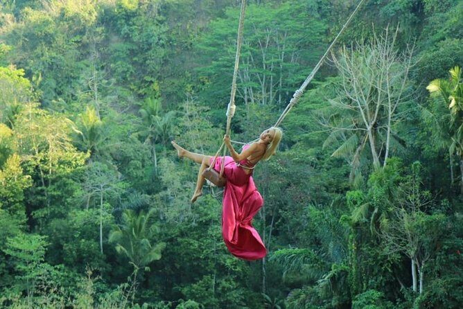 Bali Swing Ubud Private Day Tour - Ubud Market, Silver Craft Village, and a Holy Spring Temple