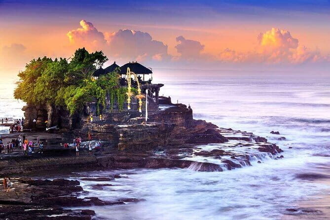 Bali Tour: Tanah Lot, UNESCO Rice Terrace and Water Temple - North Bali, with less hassle and more looking