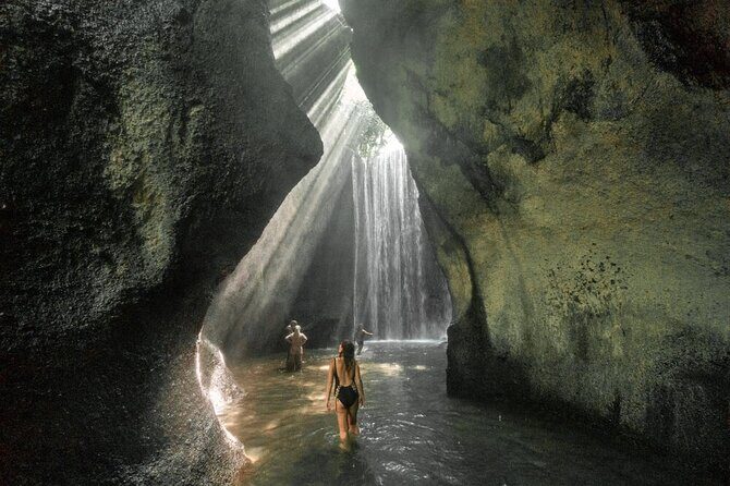 Bali Waterfalls Private Day Tour - The logistics: private minivan time that doesn’t waste your day