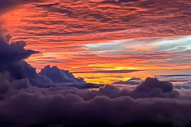 Batur Volcano Trekking And Hot Spring Private Guided Tour - Who should book this Batur sunrise + hot spring tour