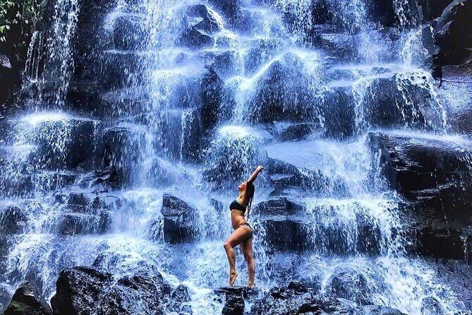Best of Ubud Waterfalls, Tegalalang Rice Terrace & Jungle Swing - Tibumana Waterfall: slower pace and a natural pool swim option
