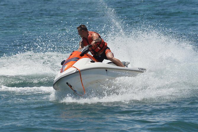 Best Package 3 in One Water Sport - Parasailing for about 5 minutes using a modern winch launch