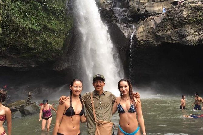 Blue Lagoon Snorkeling and Lunch with Visit Tegenungn Waterfall in Ubud - Private tour advantage in Ubud: you set the tone