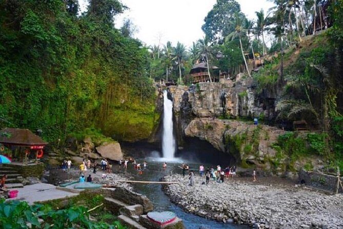 Blue Lagoon Snorkeling and Lunch with Visit Tegenungn Waterfall in Ubud - Lunch and the small comfort items that make the day work