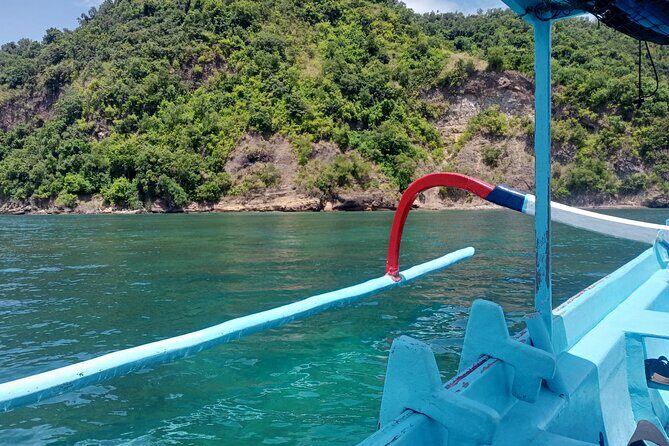 Blue Lagoon Snorkeling Kanto Lampo and Tegenungan Waterfall Tour - On the Water: What the Boat and Private Instructor Mean for You