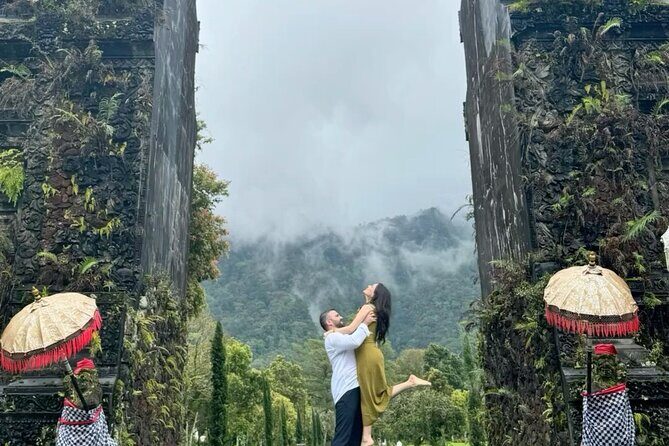 Celukan Bawang private North Bali Nature Tour - Tamblingan Temple: spirituality at the water’s edge
