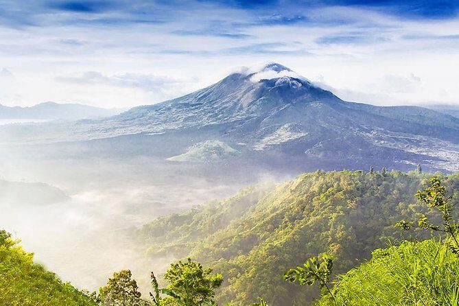Central Bali Tour: Ubud Village, Kintamani Volcano, and Waterfall - Kintamani Highland: the Mount and Lake Batur viewpoint with lunch built in