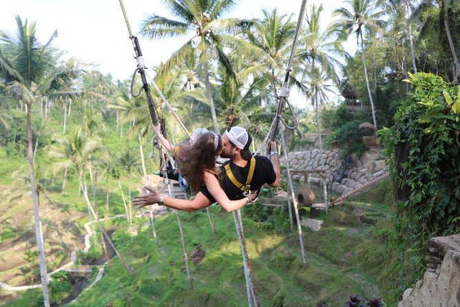 Cretya Ubud and Monkey Forest Sanctuary Tours - Celuk Village: silver and gold craft in a tight 30 minutes