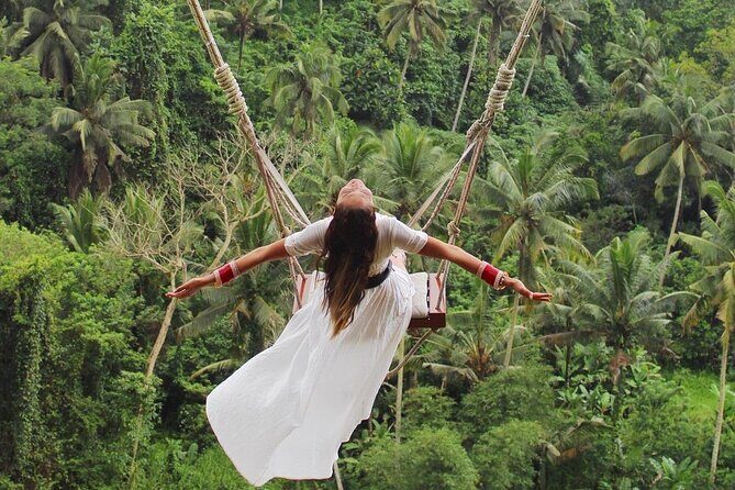 Discover East Bali: Snorkeling Blue lagoon & Instagramable Spots - Pickup, Wi‑Fi onboard, and how to keep the day smooth
