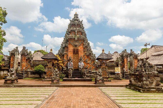 Exclusive Ubud Experience: Nature, Culture & Adventure in One Day - Getting rolling: 8:30 AM pickup and a day that runs on daylight
