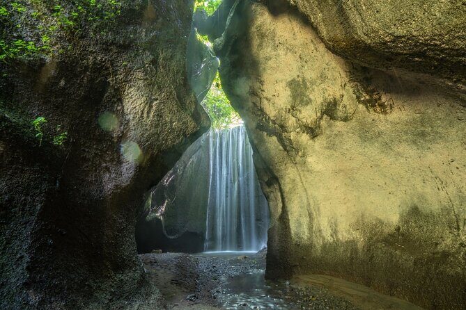Explore East Bali: Full-Day The Most Charming Spots - All Inclusive Tickets - How the Long Day Flows: Driving Through Areas Without More Stops