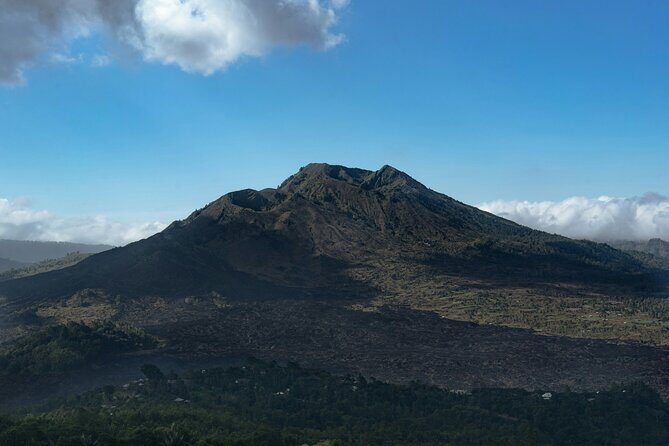 Full Day Kintamani Volcano View and Batur Natural Hot Spring - Stop 1: Batuan Temple and the feel of a local neighborhood sanctuary