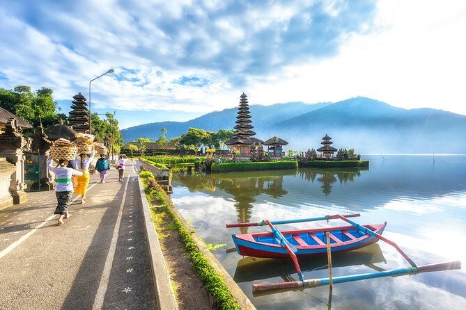 Full-Day Tour to Water Temples and UNESCO Rice Terraces in Bali - Lunch at the rice terrace: when it’s included, it’s worth it