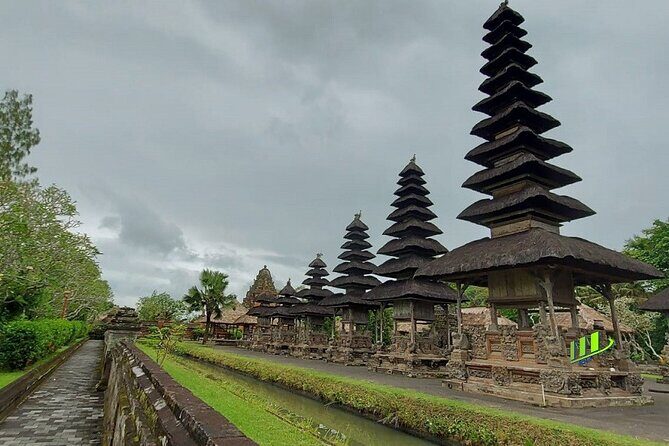 Half-Day Private Tour to Tanah Lot and Bali Royal Temple - Private half-day temples from Nusa Dua: what you’re really paying for