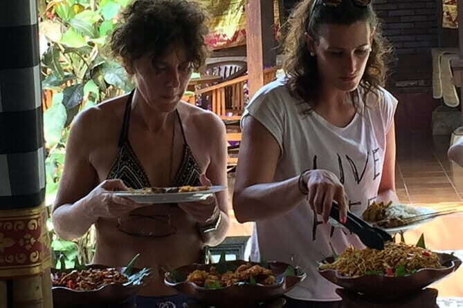 HALO BIKE Downhill Bali Countryside Cycling Tour - Pickup and Timing: how the tour handles Ubud heat and your day