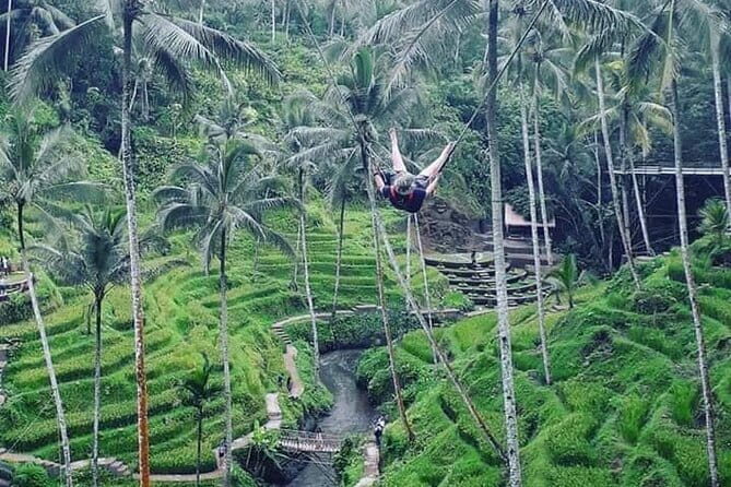 Heaven Gate, Tirtagangga and Tukad Cepung Waterfall - All Inclusive - Heaven Gate at Lempuyang: where the climb turns into a framed view