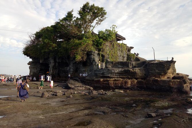 Hidden Nungnung Waterfall and Tanah Lot sunset Private Tour - Who this private sunset-and-waterfall day is best for
