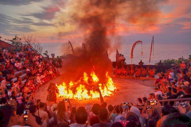 Incredible Uluwatu Temple Sunset & Kecak Fire Dance - Stop 2: Uluwatu Temple Cliff Views (and the Story Your Eyes Miss)