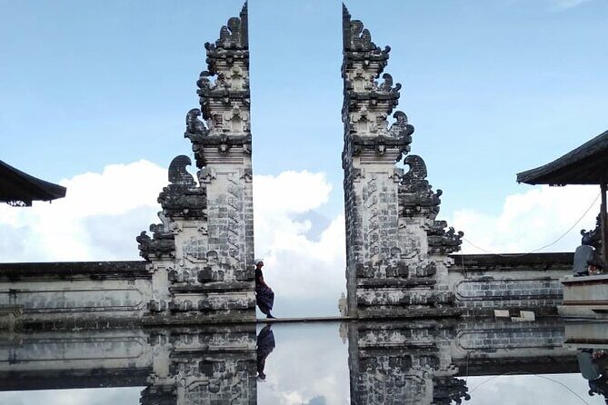 Instagram Tour Popular Spot in Bali - Private & All-inclusive - Lempuyang Temple and the Split Gate View of Mt. Agung