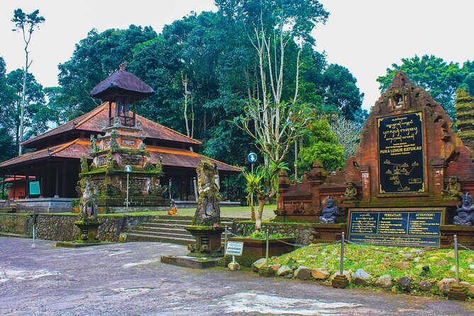 Jatiluwih Batukaru Mountain Nature's Best Tour - Weather and Comfort: Slippery Steps, Rainy-Day Conditions
