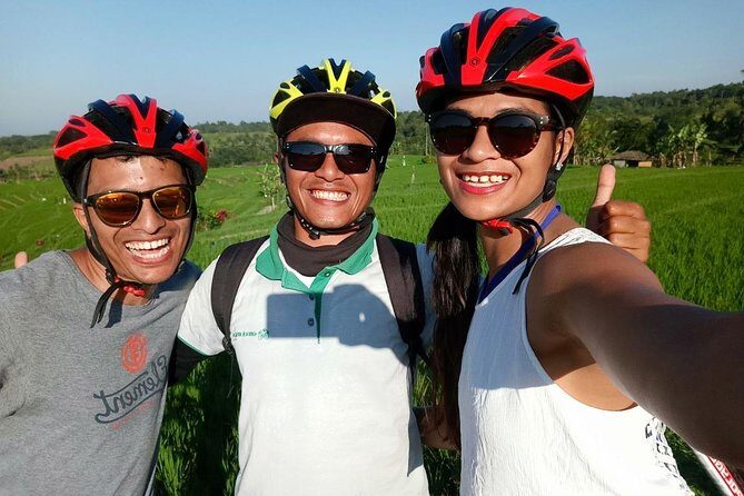 Jatiluwih full day e-bike cycling with lunch & trekking program - Morning start: from Batukaru Temple through jungle and bamboo