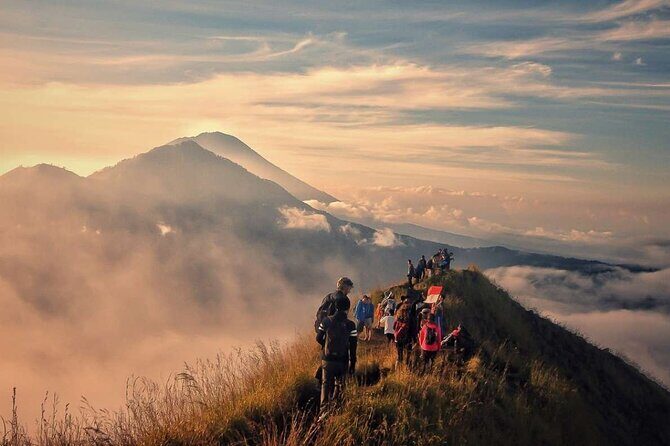 Magical Sunrise Trekking at Mount Batur - From Ubud to Kintamani: Light Breakfast and the Pre-Climb Setup