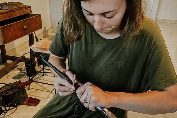 Make Your Own Bali Silver Jewelry Class with Balinese Family - What it’s like to work with a small group (maximum 8)
