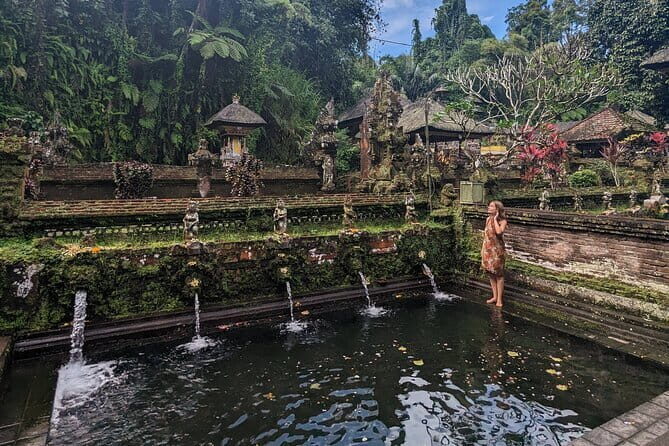Melukat Ceremony and Temple Tour at Gunung Kawi Sebatu Temple - The Gunung Kawi Sebatu temple tour flow, step by step