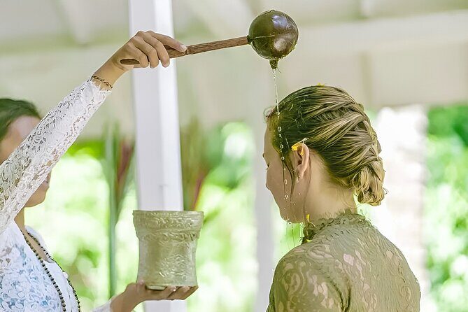 Melukat - The Purification Ceremony at Tirta Empul Temple - Tirta Empul Temple and Melukat: What You’re Really Booking